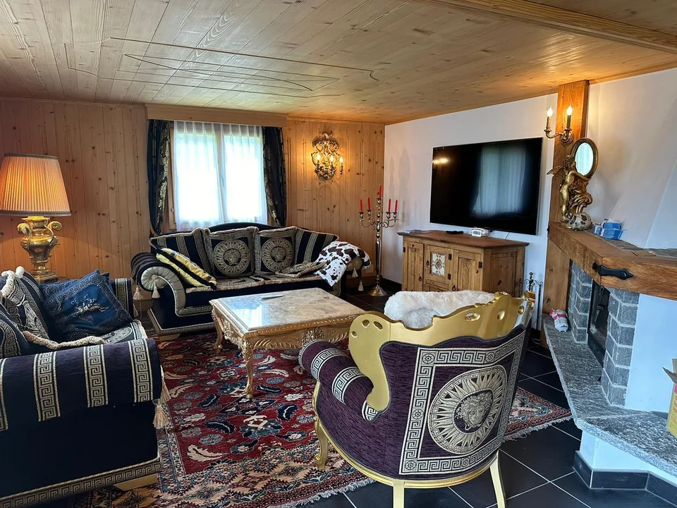 Charming Alpine Chalet with Garden and Separate Unit