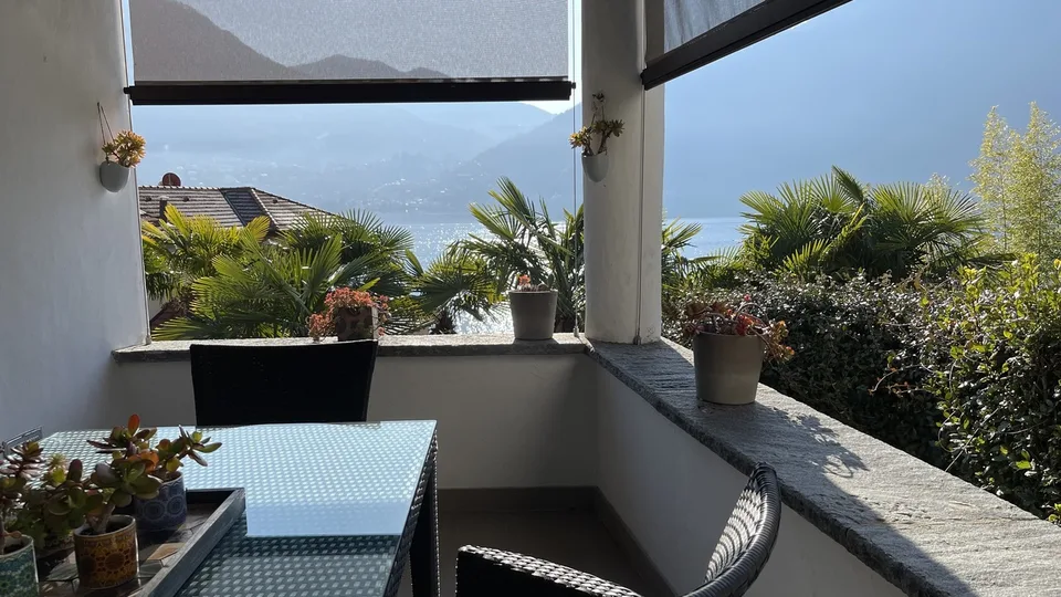 Valsolda: Bellissima villa ristrutturata sul lago di Lugano