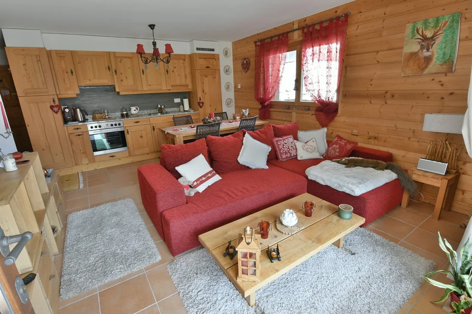 Gemütliche 2.5-Zimmer-Wohnung mit großer Terrasse in Ovronnaz/VS