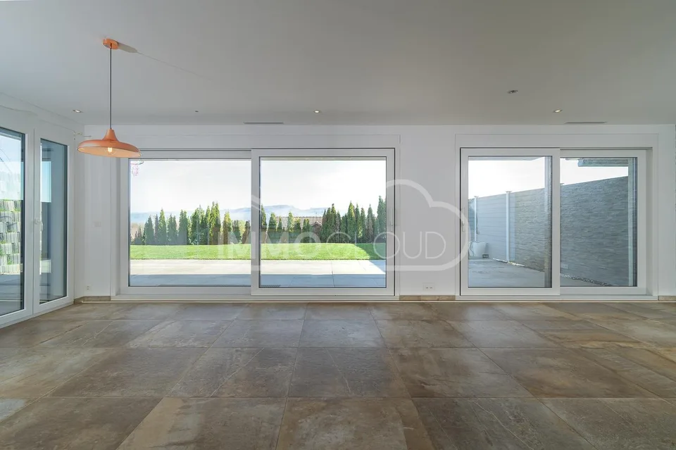 Das Standing mit Seeblick! ANGEBOT AUF IHRE NOTARKOSTEN CHF 1'000.-!