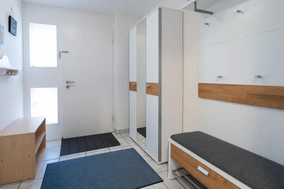 Espace pour vivre – maison mitoyenne bien entretenue dans un emplacement attractif. – photo 19 sur 26