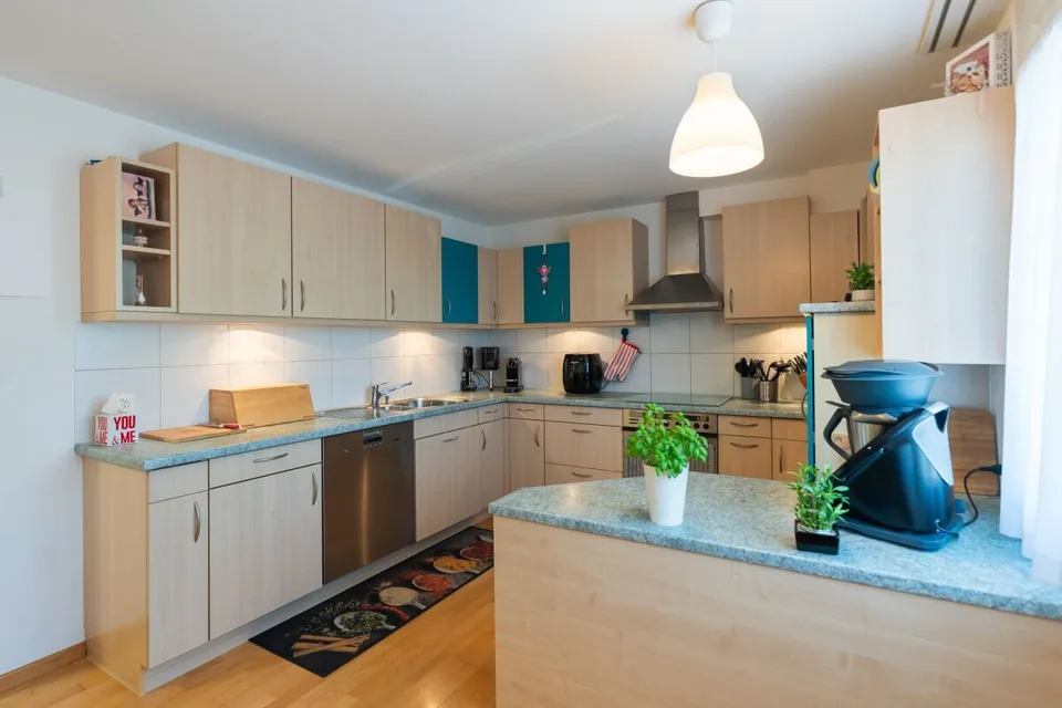 Espace pour vivre – maison mitoyenne bien entretenue dans un emplacement attractif. – photo 7 sur 26