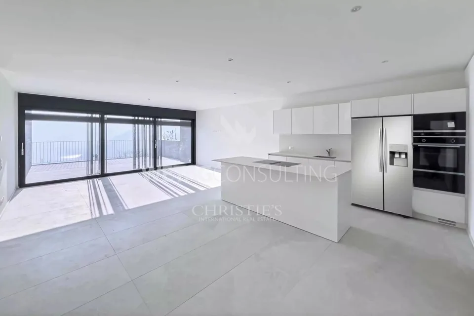 Lugano-Carona: moderne Duplex-Wohnung mit spektakulärem Blick auf den Luganersee zu verkaufen