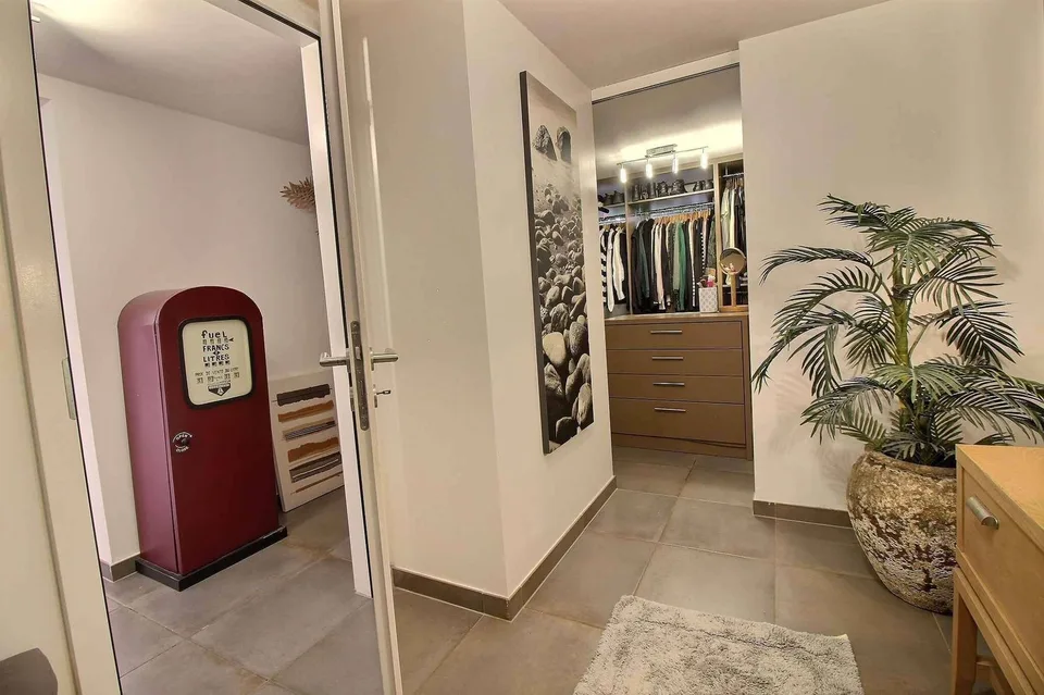 Appartamento con 2.5 locali e giardino privato