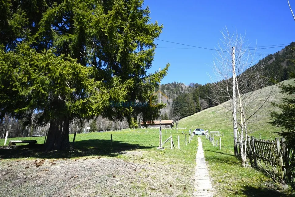 Très grand chalet, idéal pour une rénovation