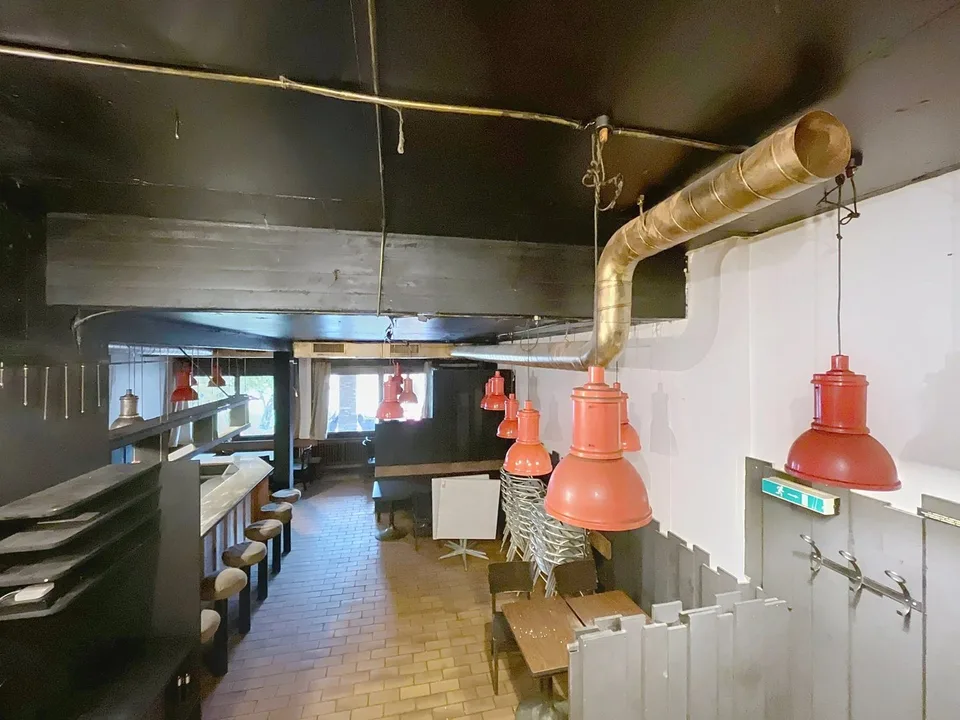 Locale commerciale - ristorante che beneficia di una magnifica posizione