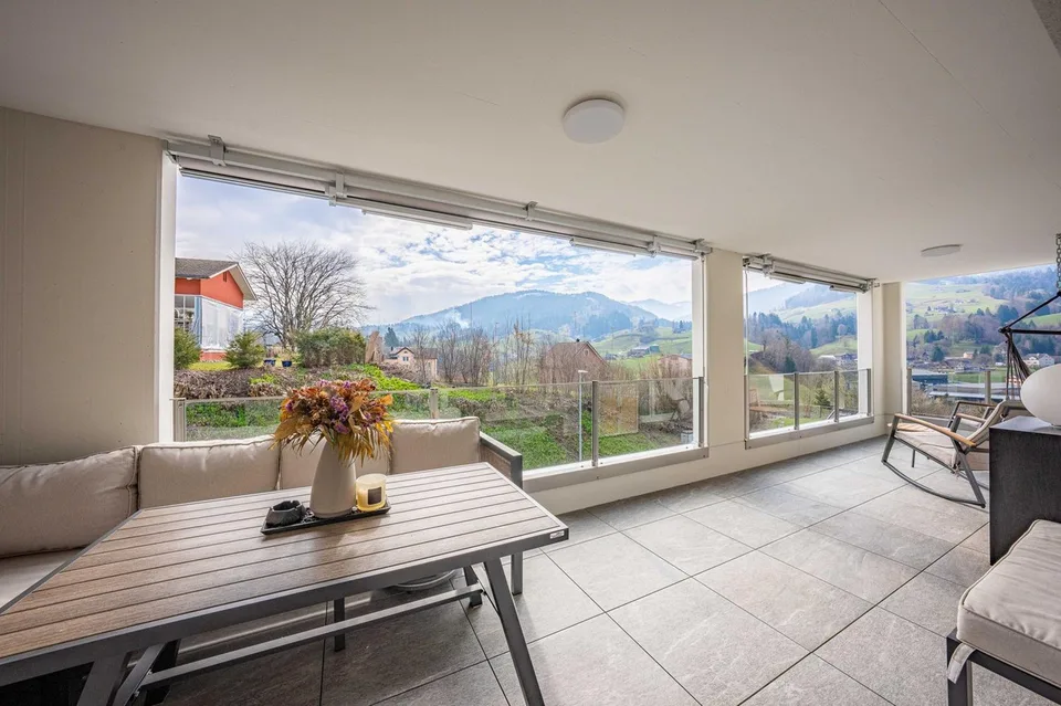 Moderno appartamento di 4.5 locali con panorama montano a Ebnat-Kappel – foto 4 di 22