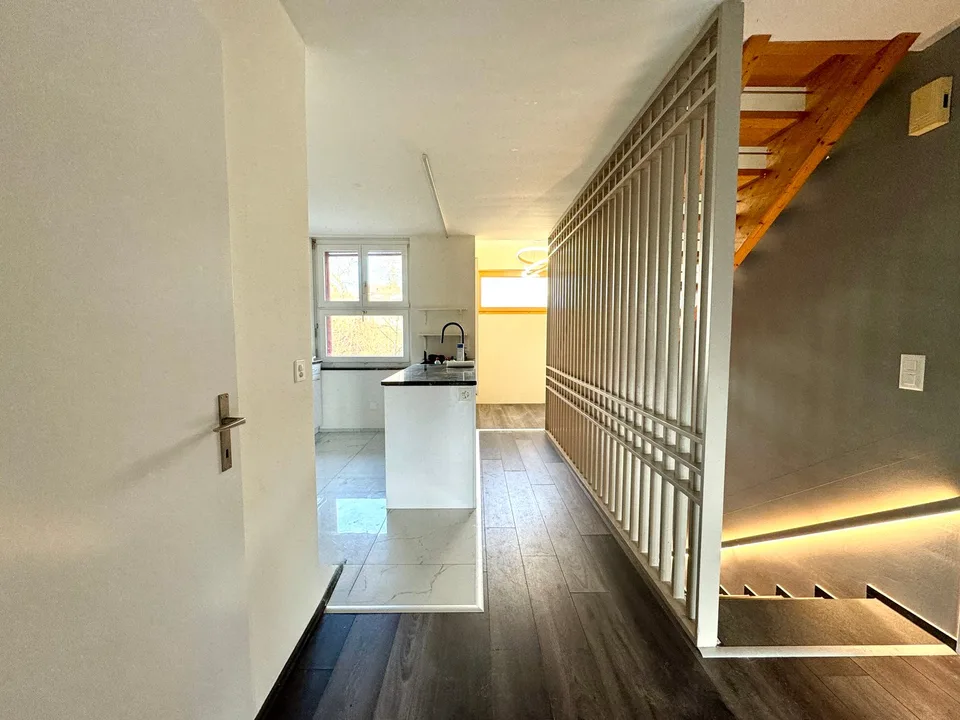 Traumhafte 5.5-Zimmer-Maisonette mit Galerie & Balkonen