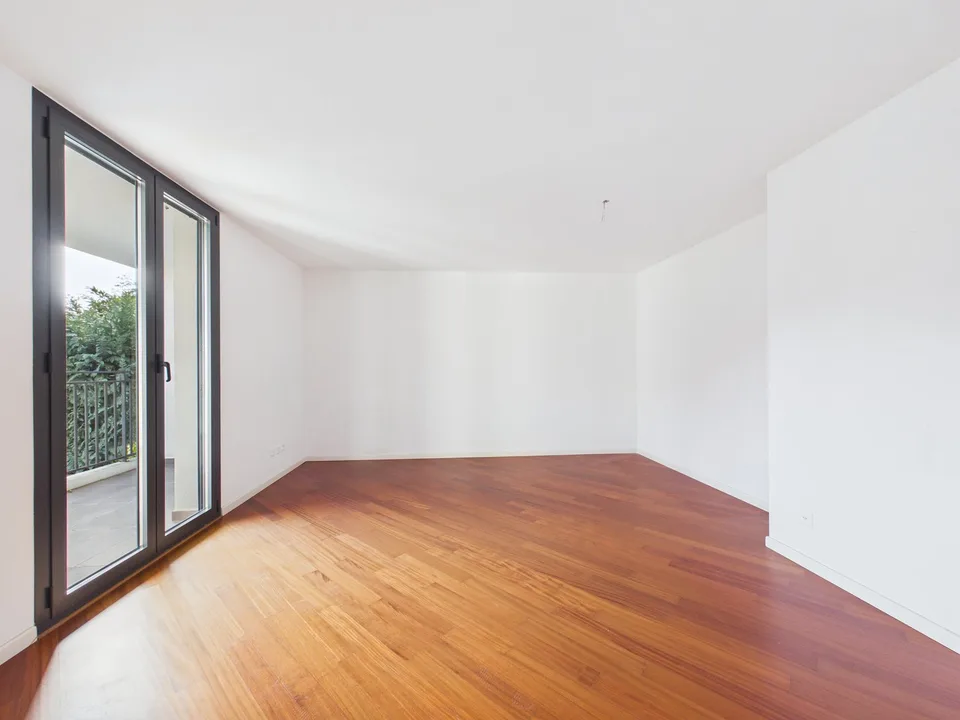CASA CONTIGUA SU 3 PIANI CON GIARDINO E SPAZIO IDEALE PER STUDIO O ATTIVITA' INDIPENDENTE – foto 23 di 30