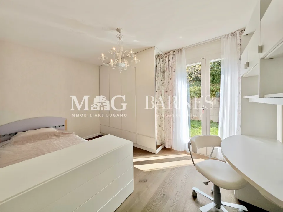 Montagnola, Collina d'Oro: Villa con piscina e vista lago – photo 12 sur 14