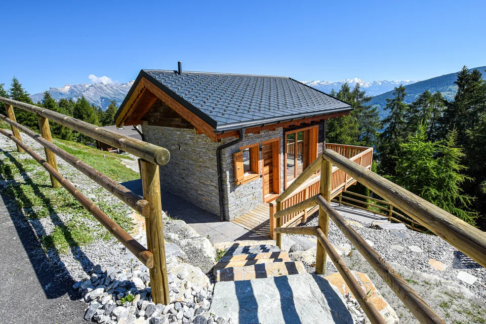 Charming small chalet