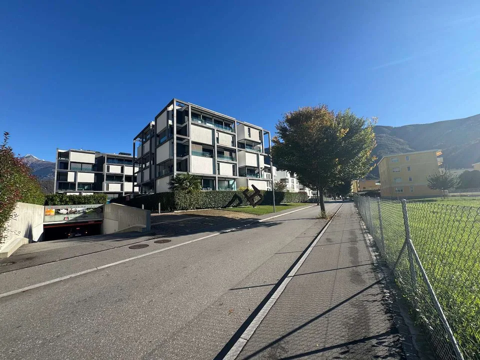 Appartamento 3.5 locali con terrazzo – Foto 12 von 13