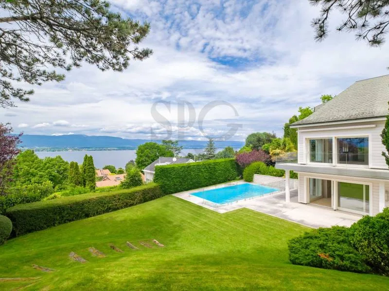 Villa d'exception à Anières avec vue lac