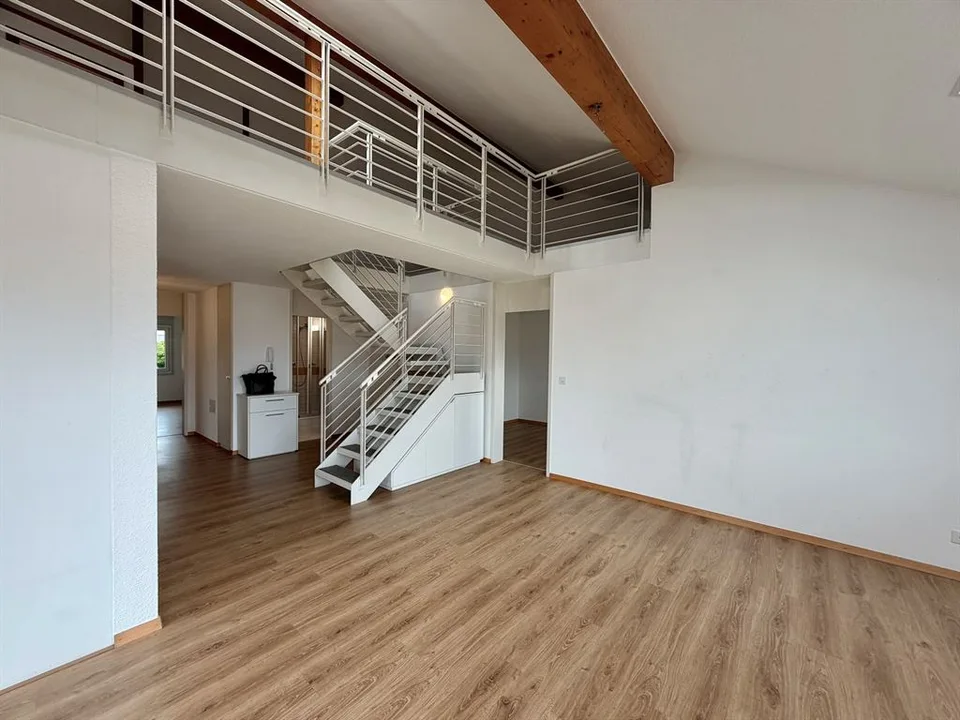 Großes Dachgeschoß-Duplex mit 5 Zimmern