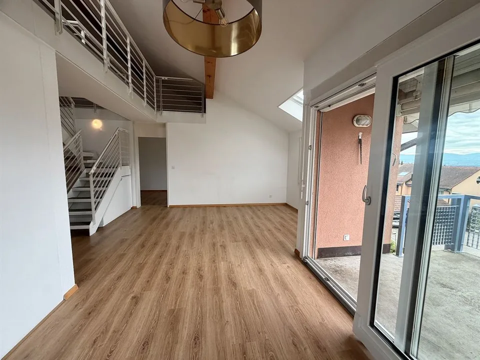 Grande duplex attico di 5 camere – foto 7 di 13