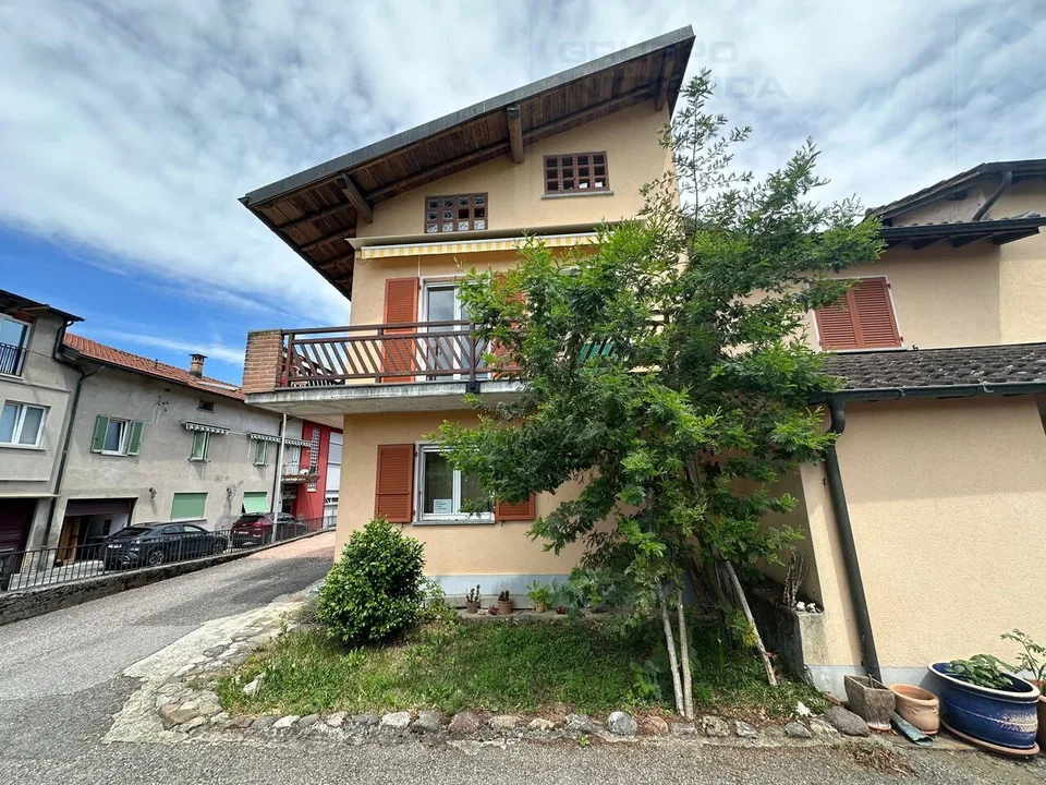 Haus mit drei Ebenen