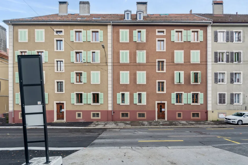 Charmant appartement de 3 pièces au cœur de La Chaux-de-Fonds, complètement rénové