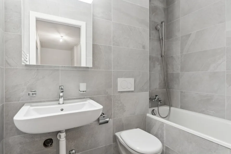 Delizioso appartamento di 3 locali nel cuore di La Chaux-de-Fonds, completamente rinnovato – foto 11 di 14