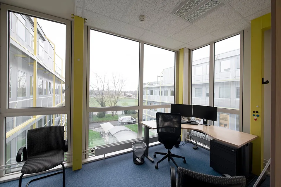 720m2 de bureaux au 2ème étage du CTN 12 à Plan-les-Ouates