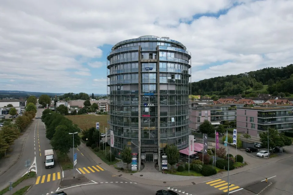 Business Tower / TOP-Ausgebaute Gewerbe-/Büroflächen