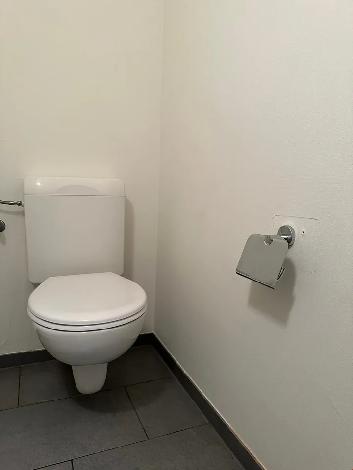 günstige 4.5-Zimmerwohnung mit Balkon in Brügg