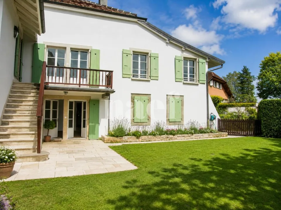 Appartement de 5 pièces au rez-de-chaussée avec terrasse et jardin