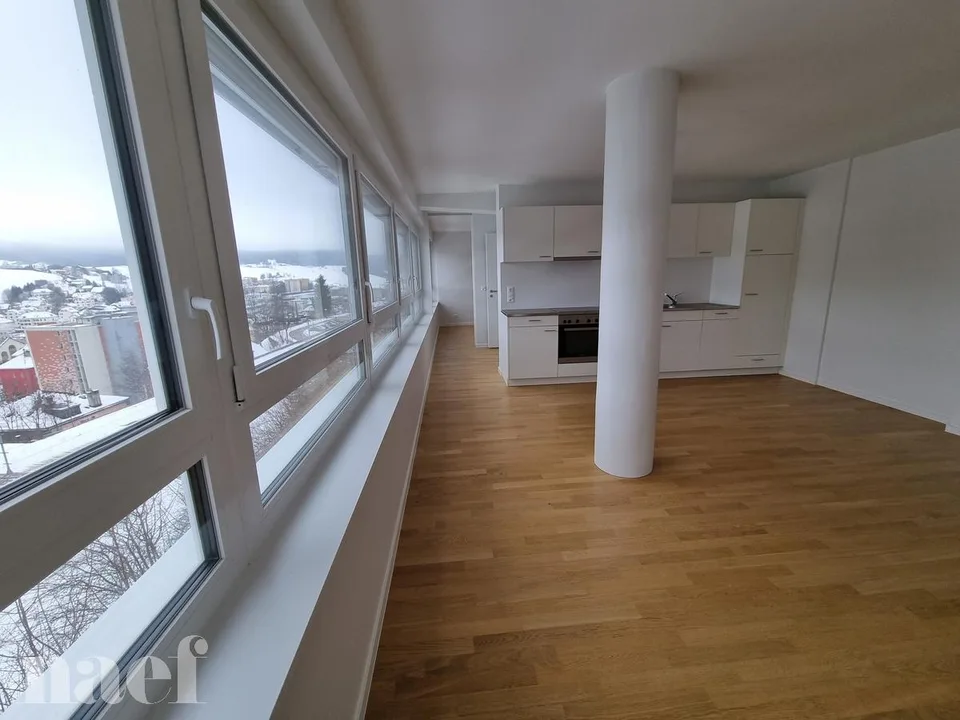 Prächtiges 2-Zimmer-Apartment mit viel Licht im Stadtzentrum
