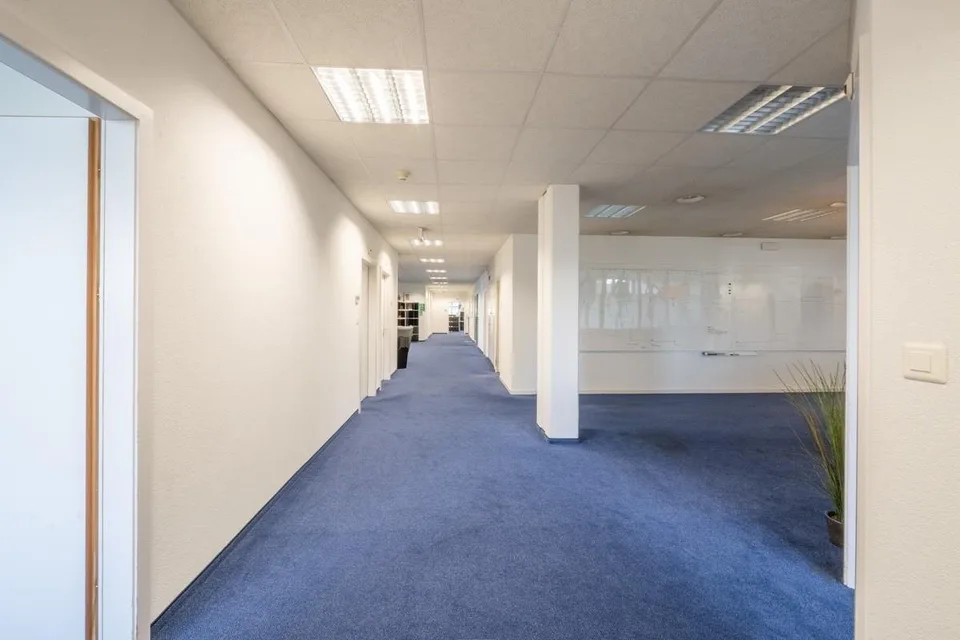 Espace de bureau exclusif avec infrastructure de haute qualité en plein centre-ville