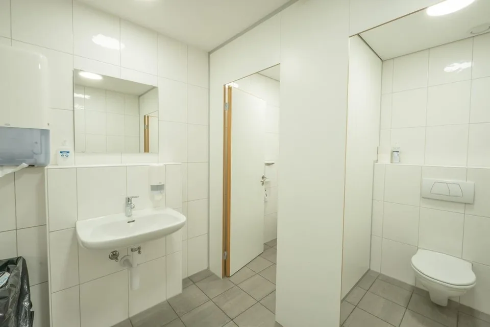 Exklusive Bürofläche mit Top-Infrastruktur an zentraler Lage – Foto 8 von 9