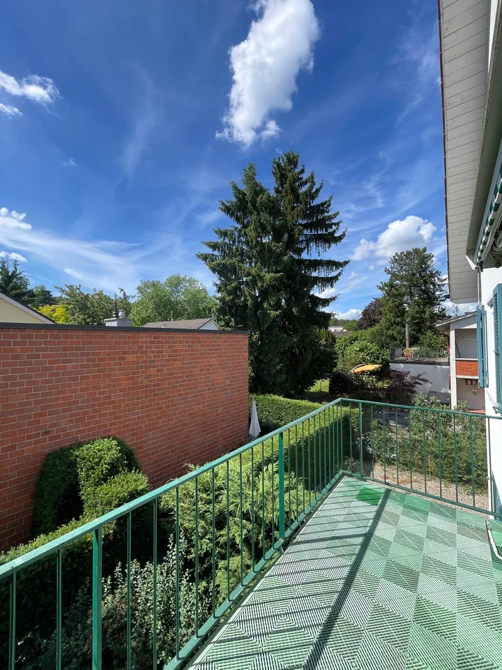 5.5-Zimmer-Maisonette-Wohnung inkl. Garage und Autoabstellplatz – Foto 9 von 30
