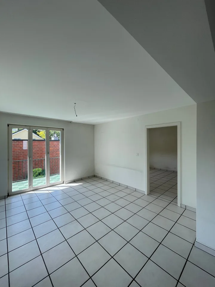 5.5-Zimmer-Maisonette-Wohnung inkl. Garage und Autoabstellplatz – Foto 6 von 30