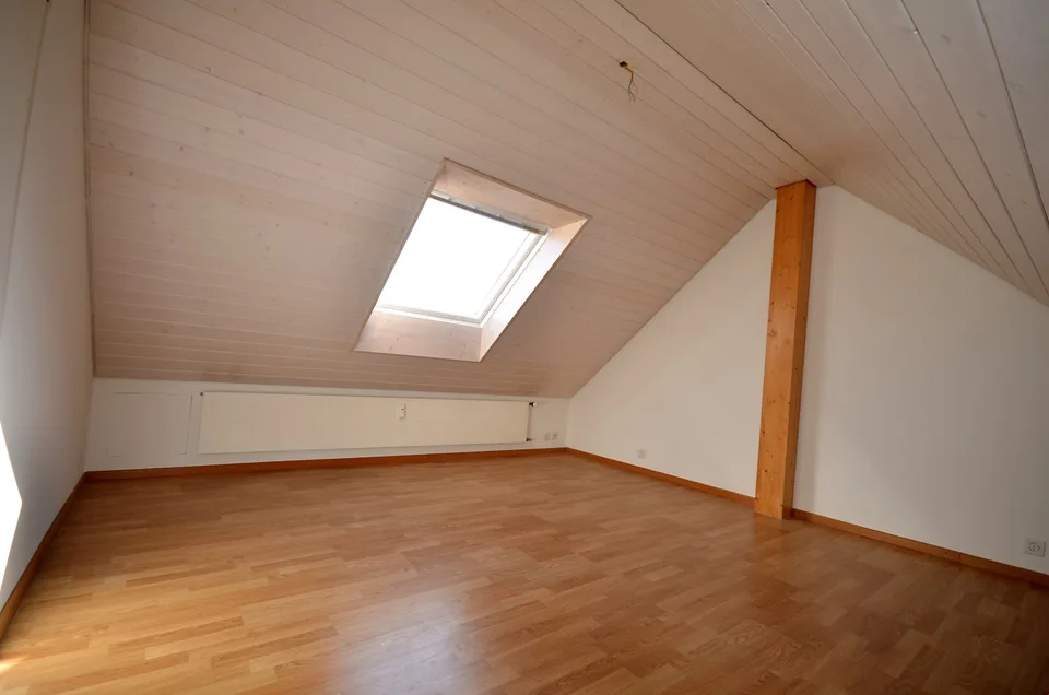 3.5-Room Maisonette Apartment with Large Panoramic Terrace – photo 12 of 14