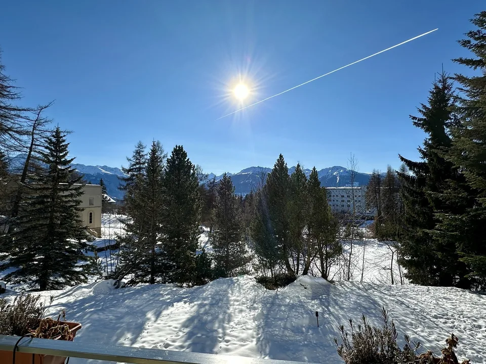 Sehr großes Apartment, 5 Minuten zu Fuß von den violetten Seilbahnen – Foto 9 von 13