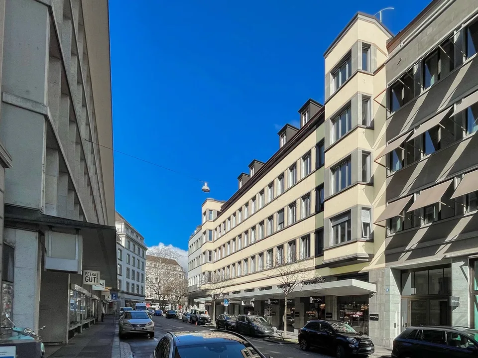Geschäftshaus Nüschelerstrasse 30