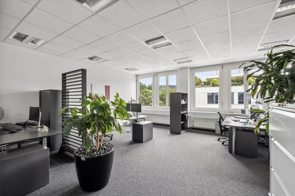 Locaux de bureau de haute qualité