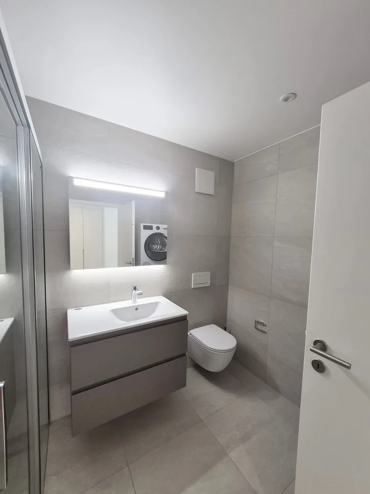 2,5 Zimmer neu mit 80 m² privatem Garten in Neuchâtel – Foto 13 von 14