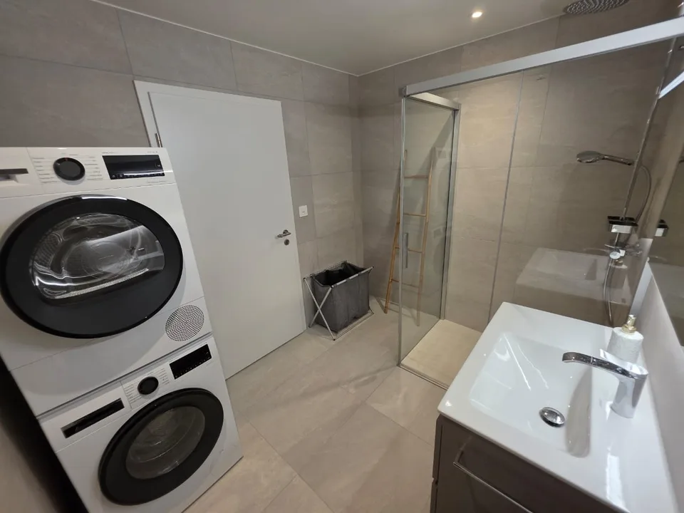 2,5 Zimmer neu mit 80 m² privatem Garten in Neuchâtel – Foto 9 von 14