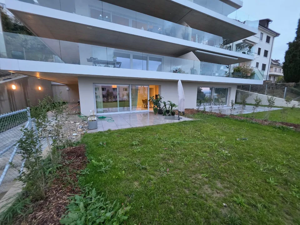 2,5 Zimmer neu mit 80 m² privatem Garten in Neuchâtel – Foto 12 von 14