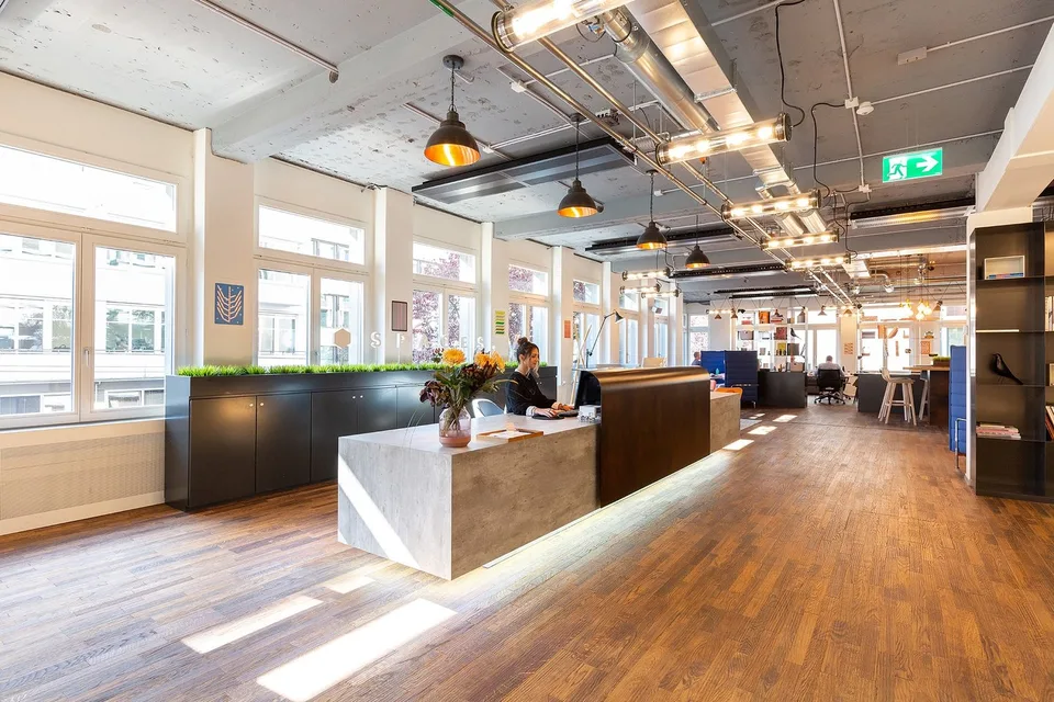 Office space for 2 in Spaces Bleicherweg