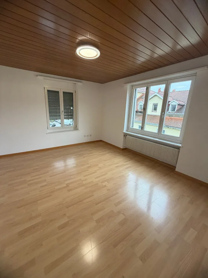 Wohnung im 2. Stock – Foto 8 von 14