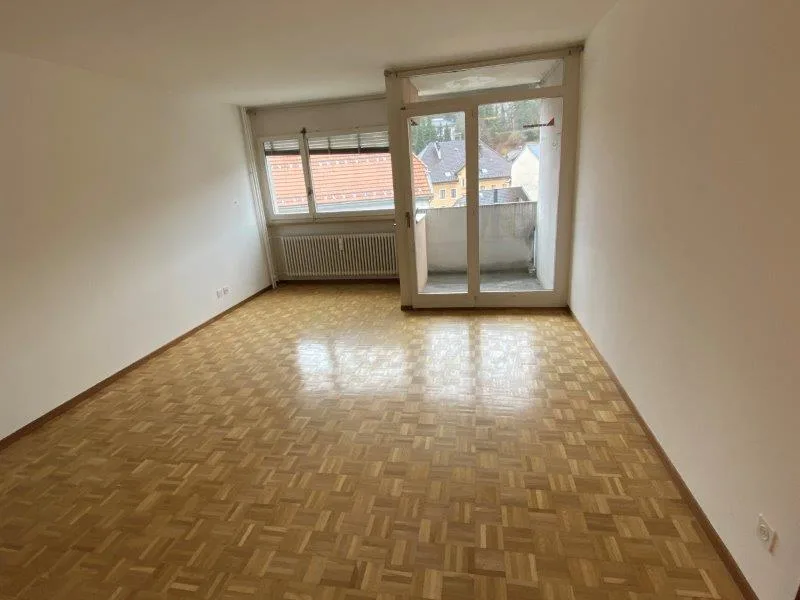 Schönes Dreizimmerapartment