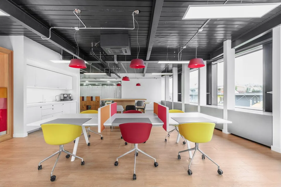 Privater Büroraum für 15 in Regus City Centre