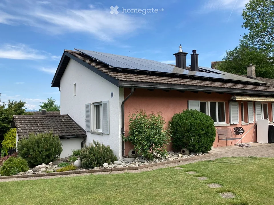 Doppeleinfamilienhaus in Richterswil