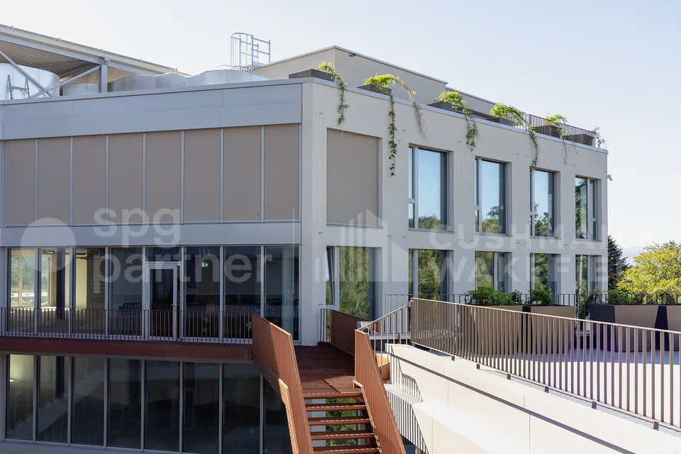QG CENTER Lavora, condividi e crea in un luogo unico