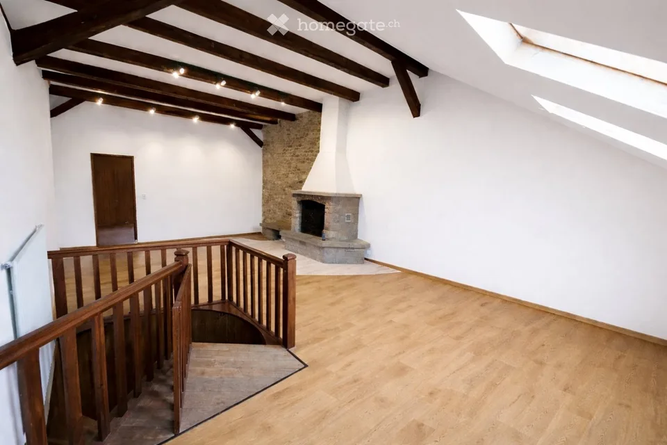 À louer maison de ville 4.5 pièces pleine de charme