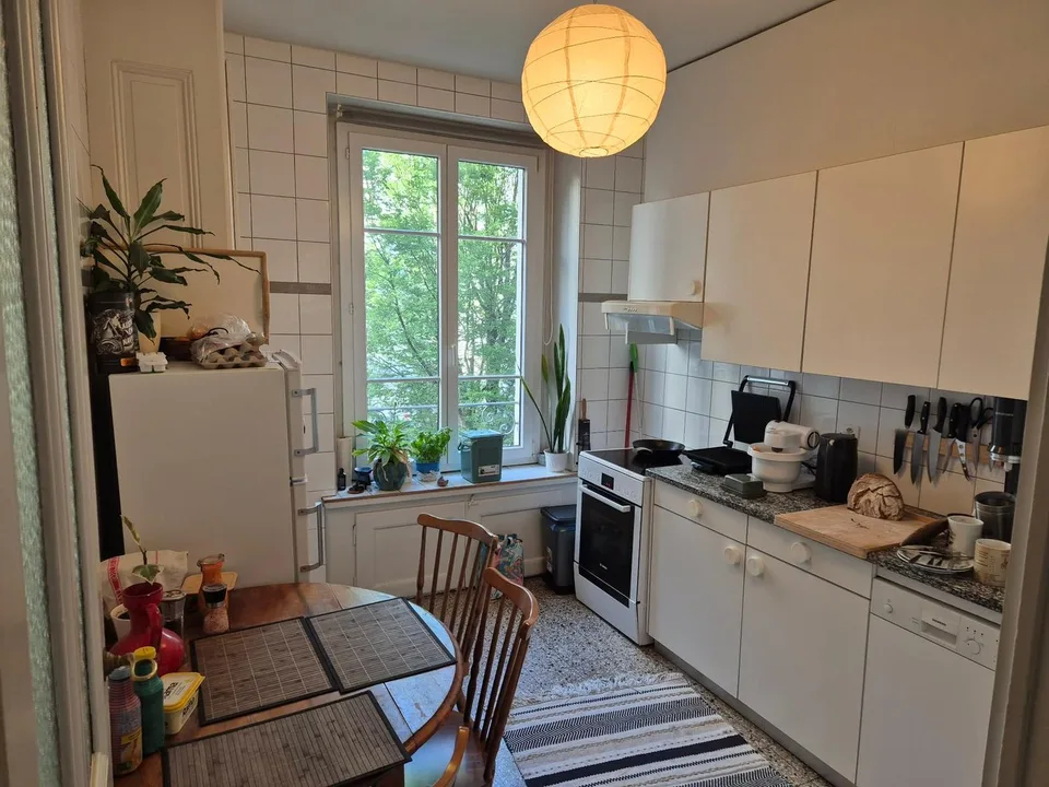 Appartement 3 pièces avec balcon - Genève centre