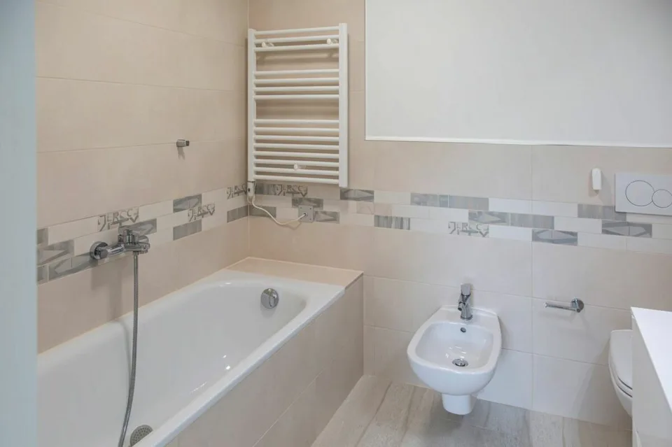 Appartement moderne 3.5 pièces avec local hobby multiuso