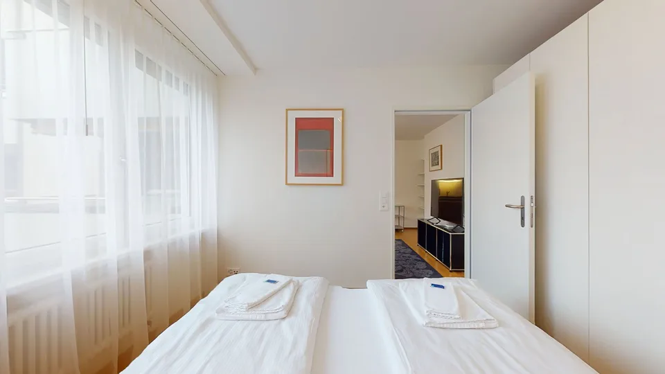 Stilvolle 2-Zimmer-Wohnung mit Balkon in Zürich Wiedikon – Foto 10 von 16