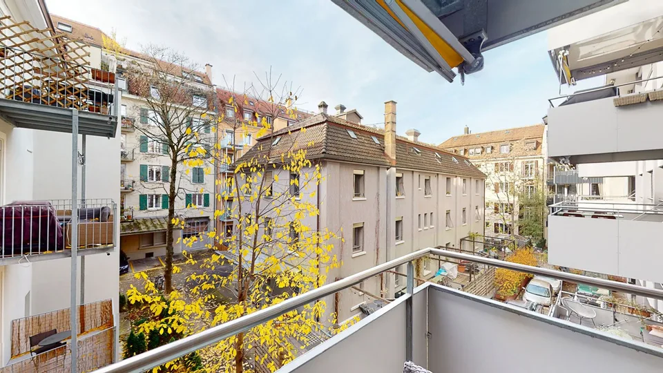 Stilvolle 2-Zimmer-Wohnung mit Balkon in Zürich Wiedikon – Foto 15 von 16