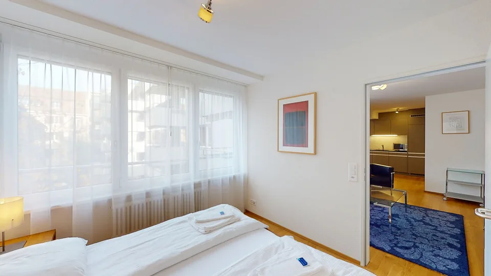 Stilvolle 2-Zimmer-Wohnung mit Balkon in Zürich Wiedikon – Foto 11 von 16